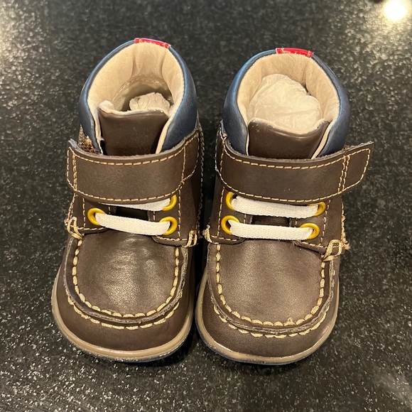 See Kai Run Other - See Kai Run Owen II Brown Toddler boots, size 4